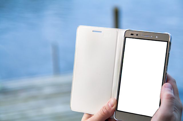 pouzdro na telefon